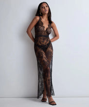 Load image into Gallery viewer, Aubade Histoire D'Un Soir Gown