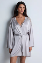 Load image into Gallery viewer, Aubade Midnight Whisper Kimono