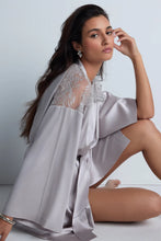Load image into Gallery viewer, Aubade Midnight Whisper Kimono