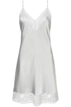 Load image into Gallery viewer, Aubade Midnight Whisper Nightie