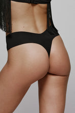 Load image into Gallery viewer, Andres Sarda Tau Thong-3500160