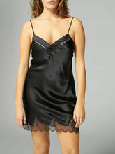Load image into Gallery viewer, Simone Perele Nocturne Silk Chemise
