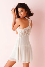 Load image into Gallery viewer, Clo Fortuna Chemise
