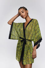Load image into Gallery viewer, Andres Sarda Bremer Kimono
