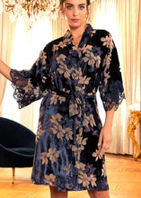 Load image into Gallery viewer, Lise Charmel Eclat Couture Robe-ALJ2073
