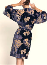 Load image into Gallery viewer, Lise Charmel Eclat Couture Robe-ALJ2073
